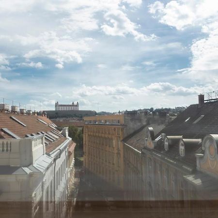 Queen Flat In Old Town With Castle View Pressburg Exterior foto